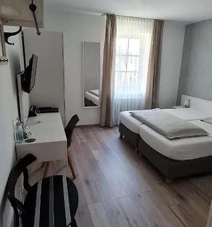 Hotel Franziska 3*