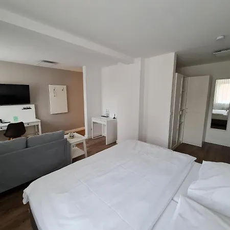 Franziska Hotel 3*